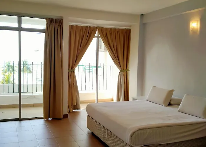 Akar Beach Resort
